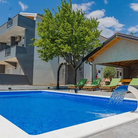Maja - Srd423 By Interhome Apartment *